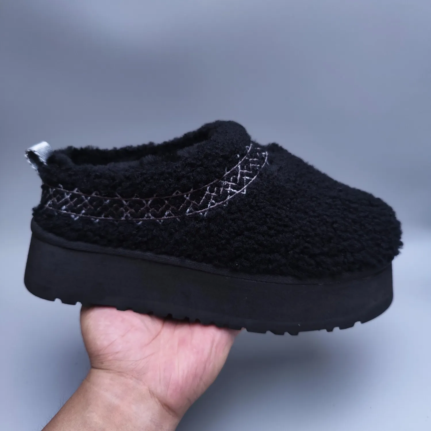 💰520 UGG sheepskin all-in-one snow boots 3976 Thick-soled ethnic style teddy roll women’s style Color: Teddy Brown White Black Size: 35-41